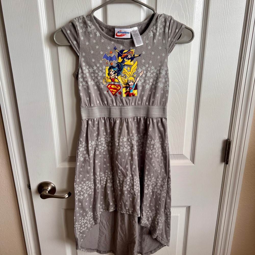 DC Super Hero Girls Dress Gray‎ Star Print Hi-Lo Hem Girls Size M/M(7-8)